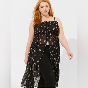 TORRID Chiffon Button Up Sleeveless Tunic Black floral cottage core Size 2 NEW